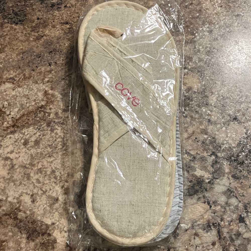 Natural Linen Sandals from Atlantis, the Cove New - Picture 5 of 7